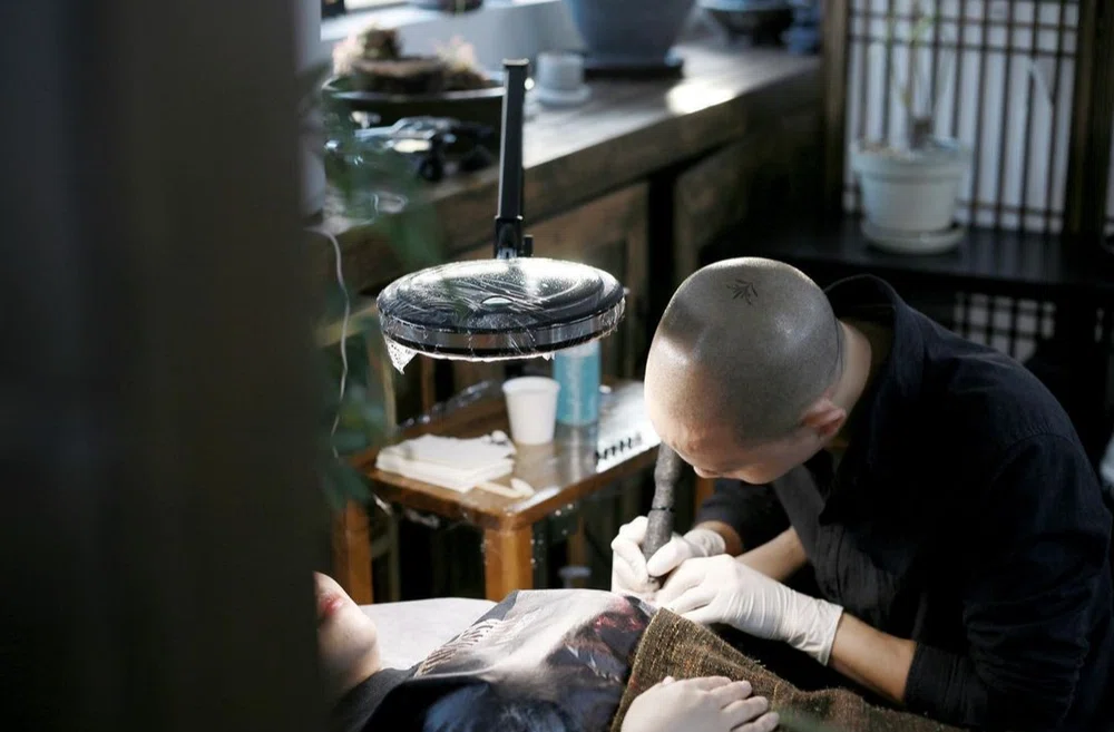 illegal-tattoo-artist-korea.png